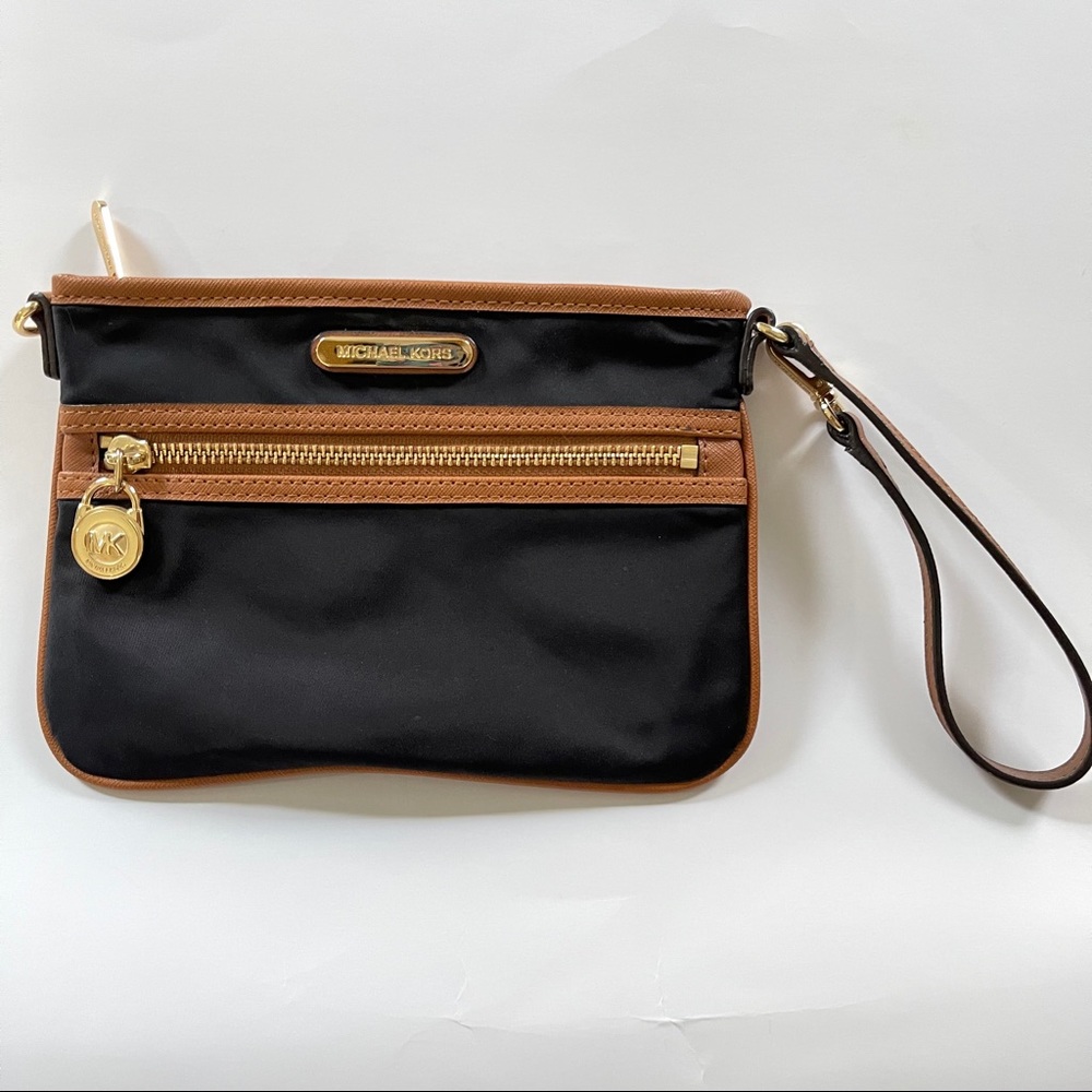 MK Kempton Wristlet